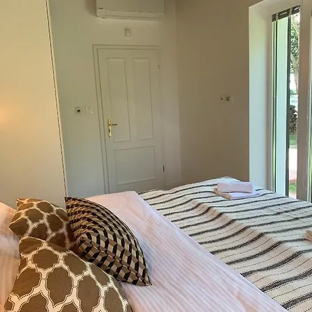 Luxury By Little Danube - Pista & Magduska Villa
