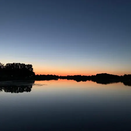 Luxury By Little Danube - Pista & Magduska *