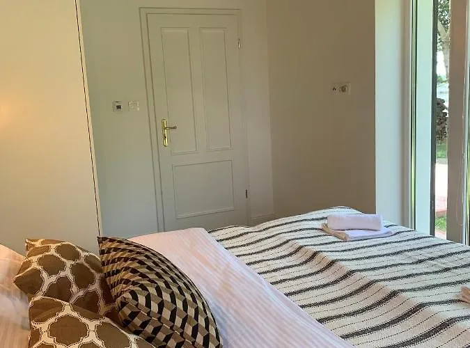 Luxury By Little Danube - Pista & Magduska Villa